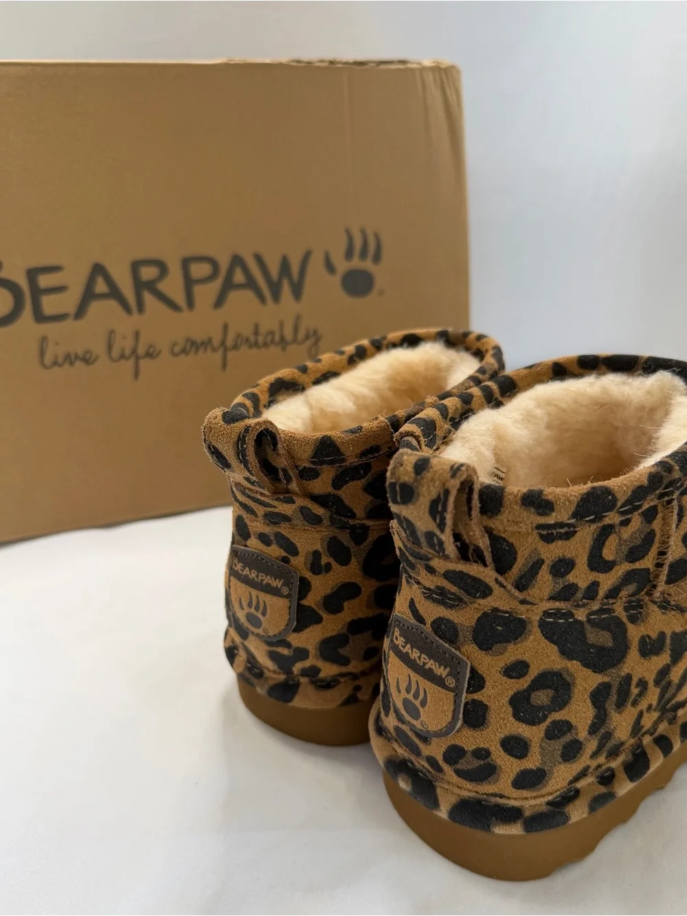 BEARPAW boots Leopard Print Shorty Mini Boots Size 6 NWT trend viral Y2K